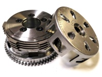 Quad grip clutch